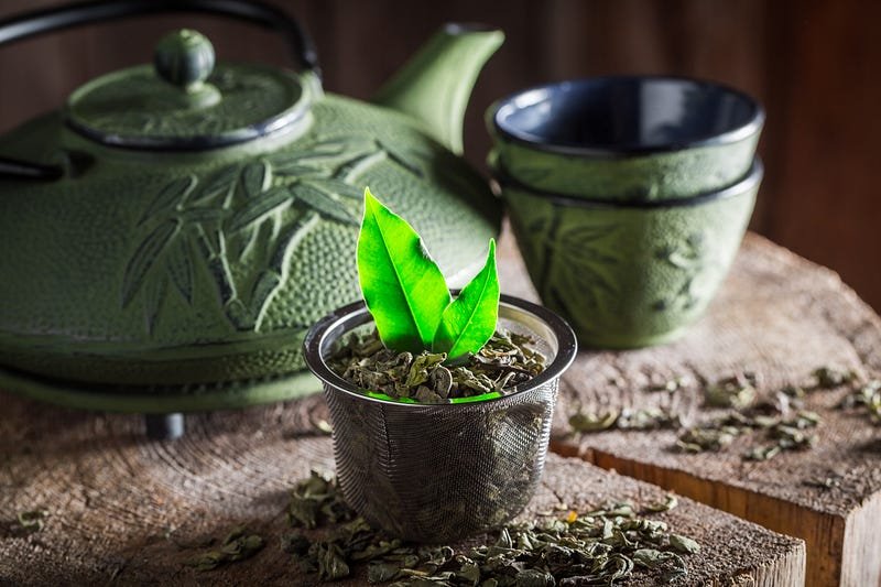 Green Tea: Benefits and Potential Harms